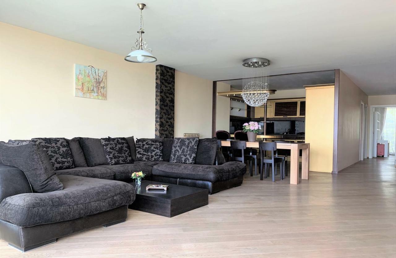 Winwinstay Superior Apartment By River Daugava รีกา ภายนอก รูปภาพ
