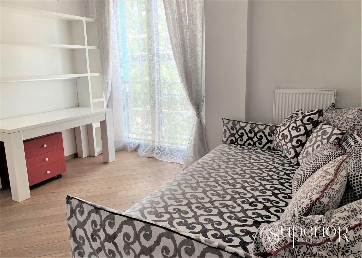 Winwinstay Superior Apartment By River Daugava รีกา ภายนอก รูปภาพ